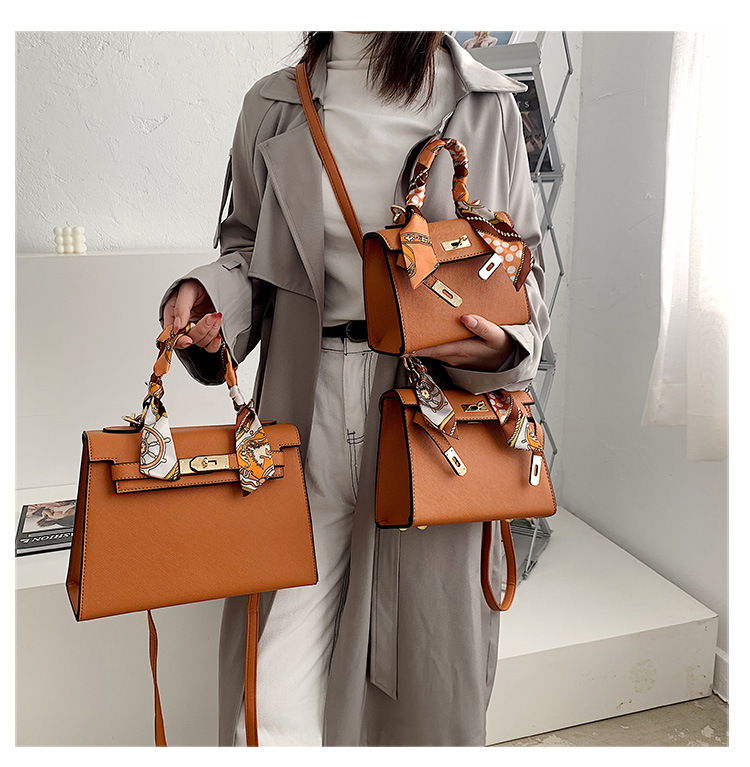 Kelly Bag Fashion Handbag Shoulder Messenger Small Square Bag With Ornaments